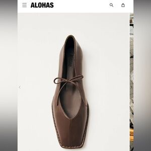 ALOHAS Tan Leather Flats